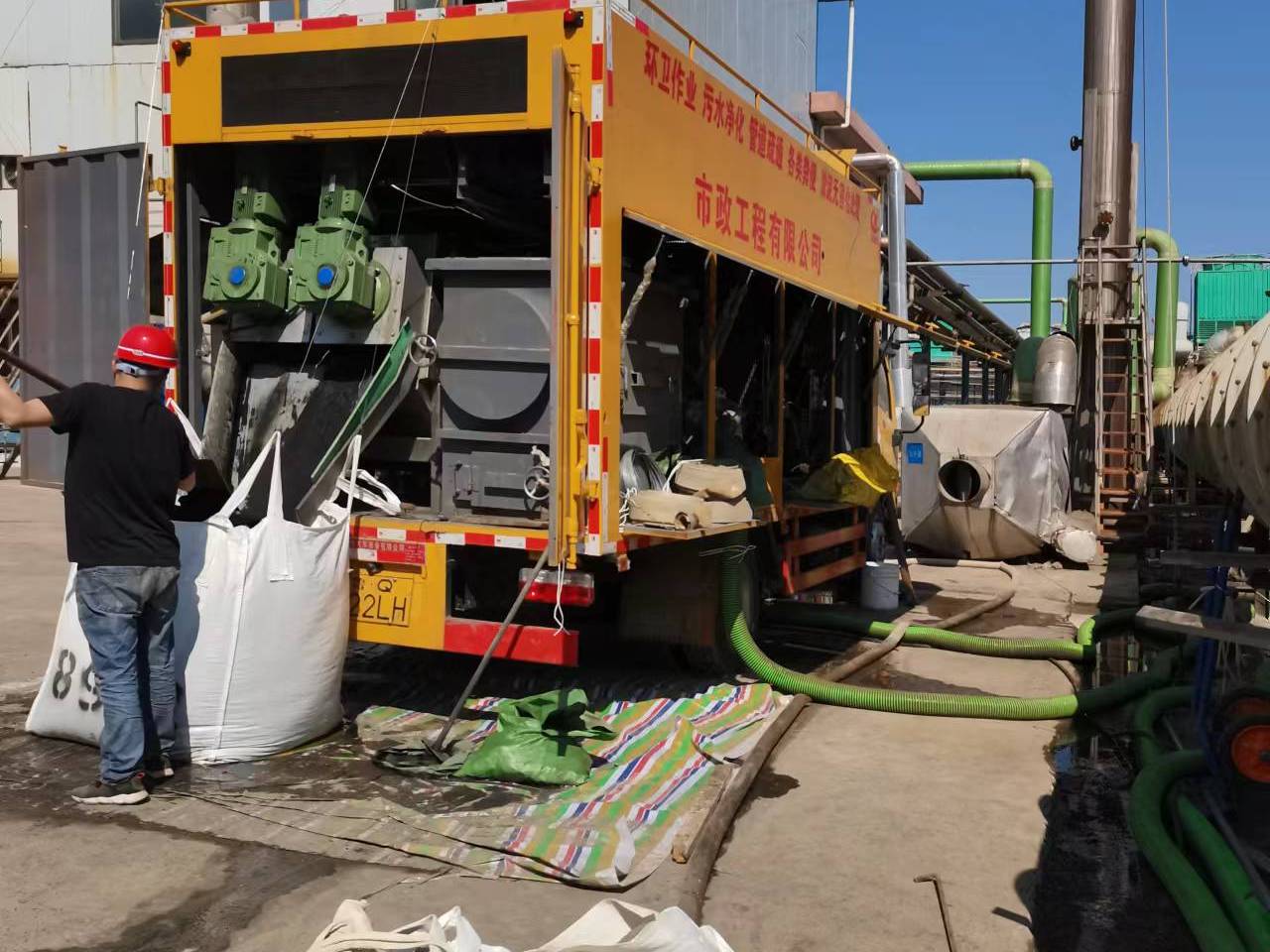 华州淤泥压干处理